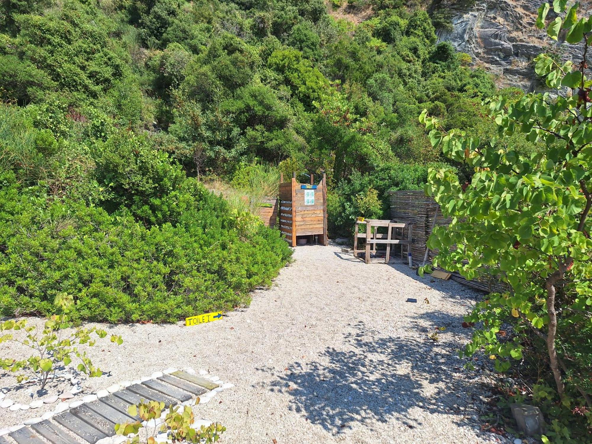 Lost Paradise Eco Camping Himara Kültér fotó