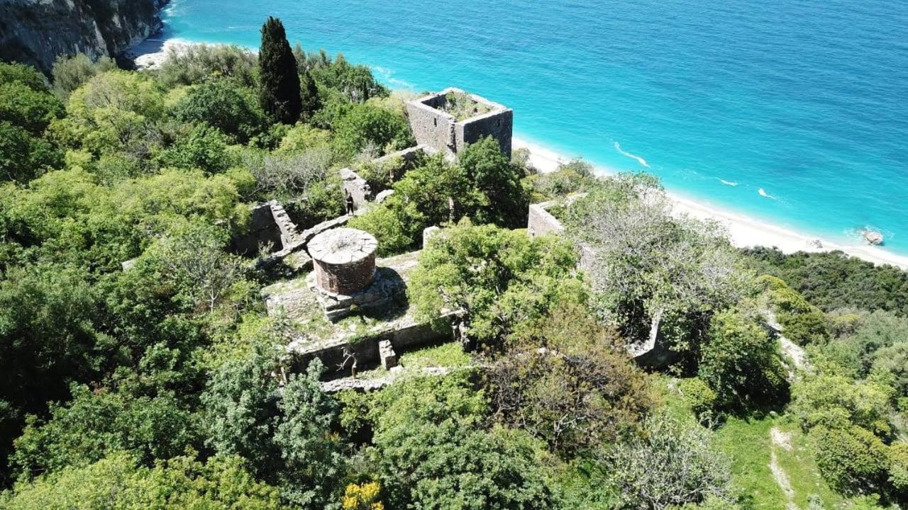 Lost Paradise Eco Camping Himara Kültér fotó